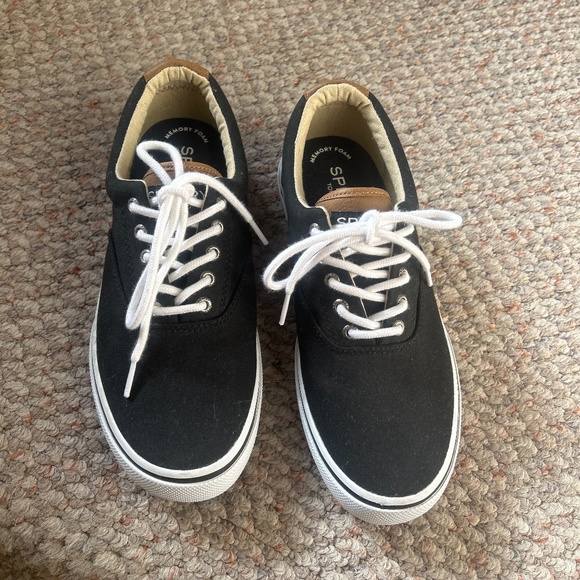 Sperry Top Sider - Picture 1 of 2